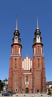 215px-Opole_-_Cathedral_01.JPG