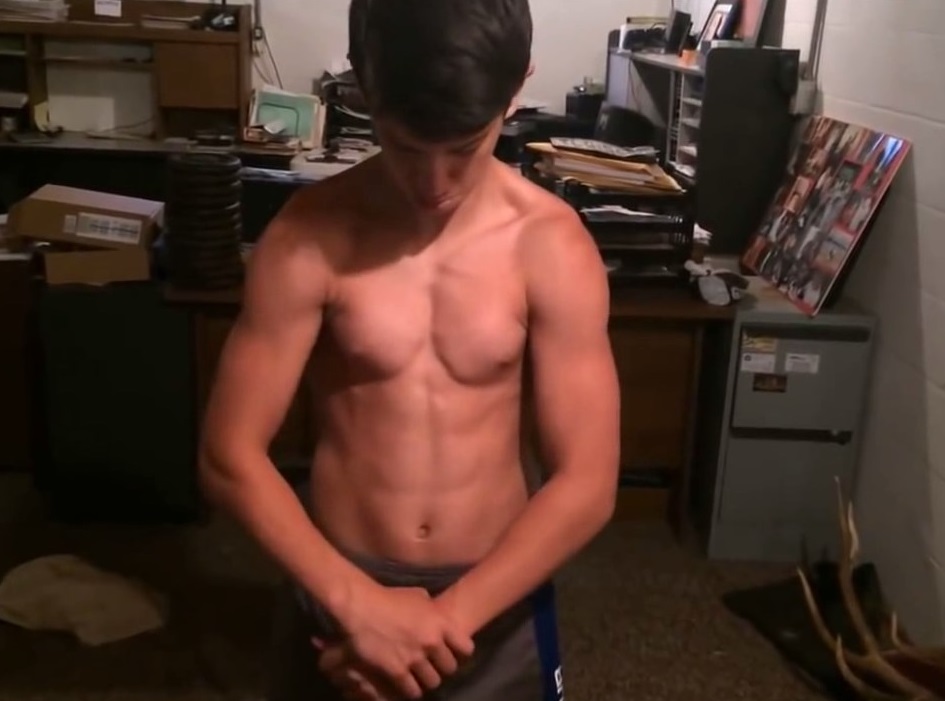 12 Year Old Bodybuilder   (5).jp