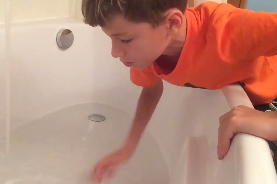 Ice bath challenge (video de 5 m