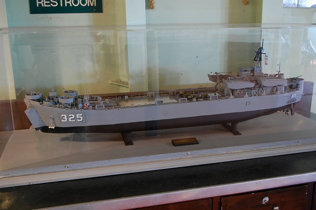 USS Alabama (140).JPG